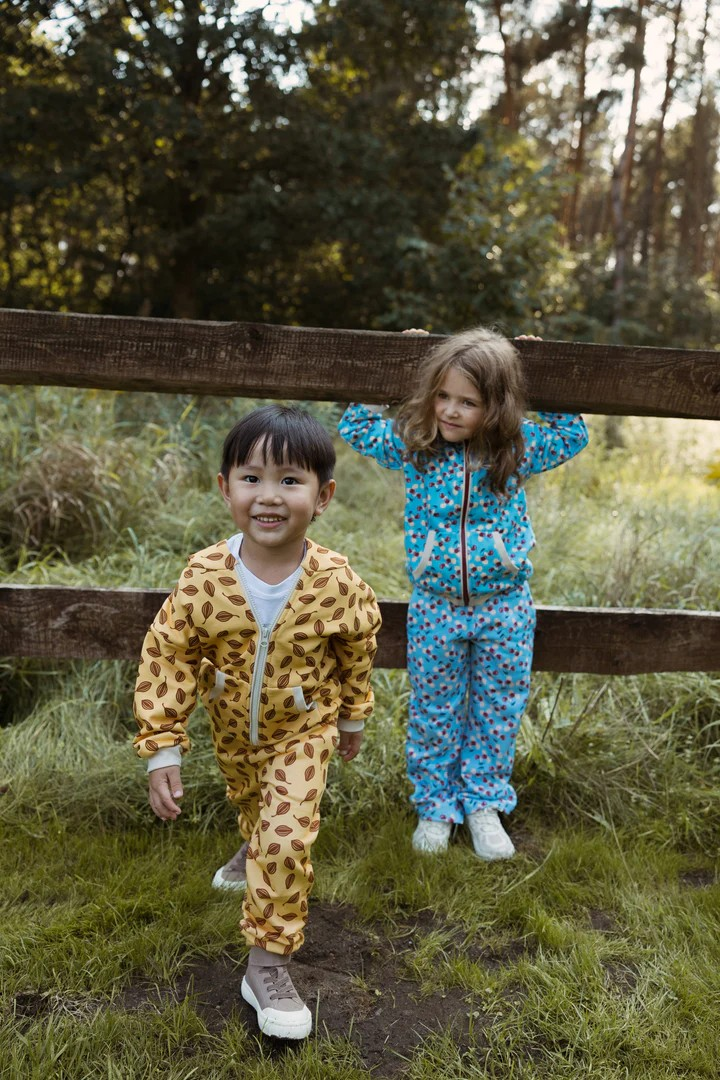 ORGANIC COTTON HOODIE CHERRY